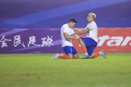 爱爱视频 免费 高清 在线播放